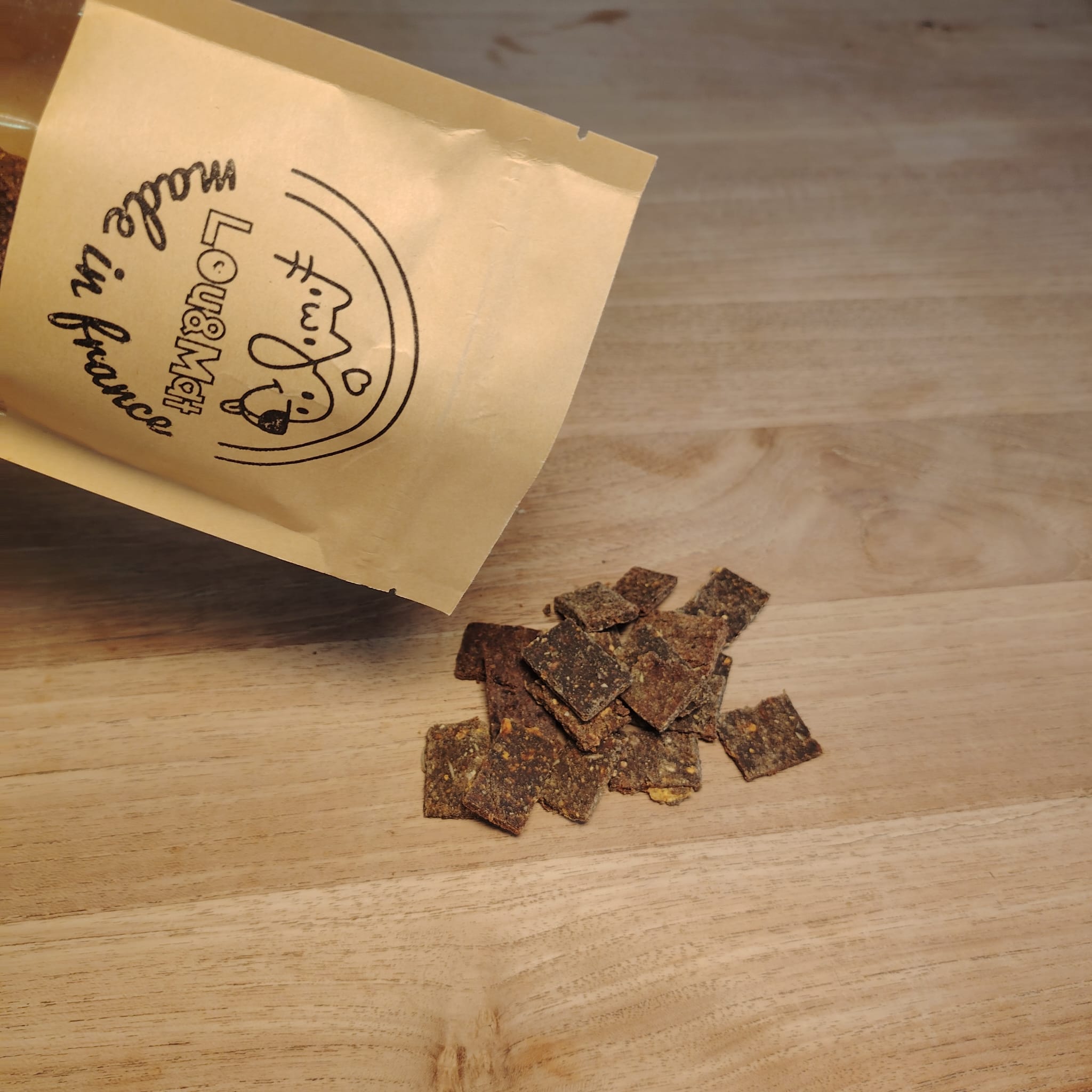 Biscuit aux insectes, pour chiens sensibles.